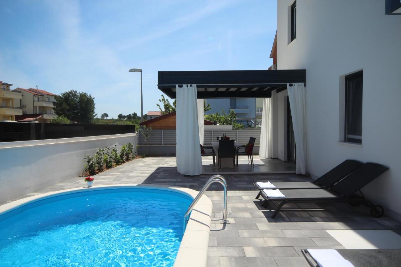 Villa Essenza - Luksuzne Kuce Za Odmor Vodice Eksteriør billede