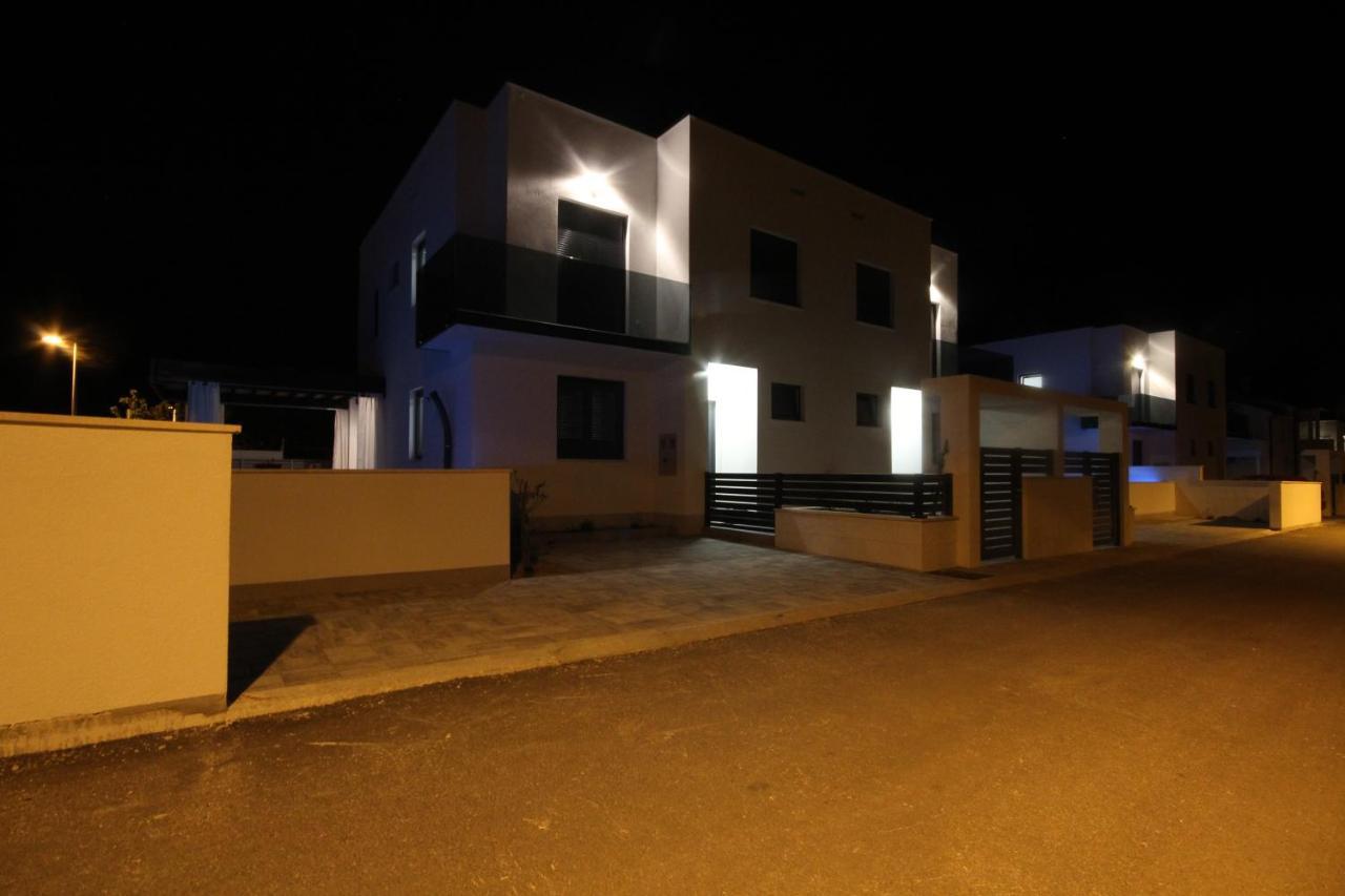 Villa Essenza - Luksuzne Kuce Za Odmor Vodice Eksteriør billede